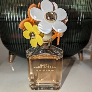 Marc Jacobs Daisy Ever So Fresh